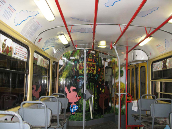 социальная рекламная кампания «Сказочный трамвайчик»