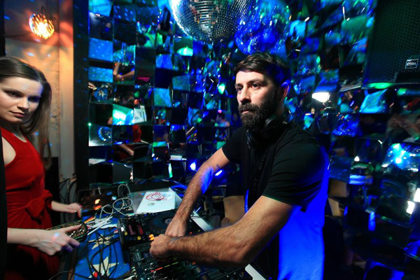 Global Point открывает новое место - Barry Bar